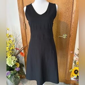 Title Nine Black Sleeveless Dress
